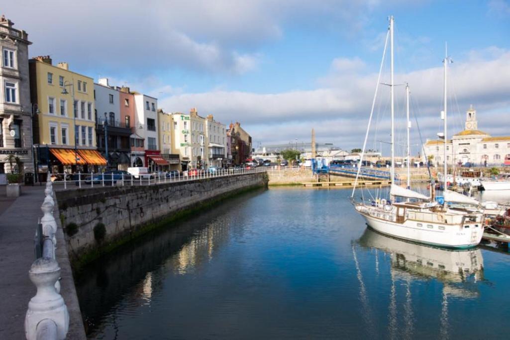 Vitamin Sea Beachfront Apartment Ramsgate - Sleeps 4 Exterior foto